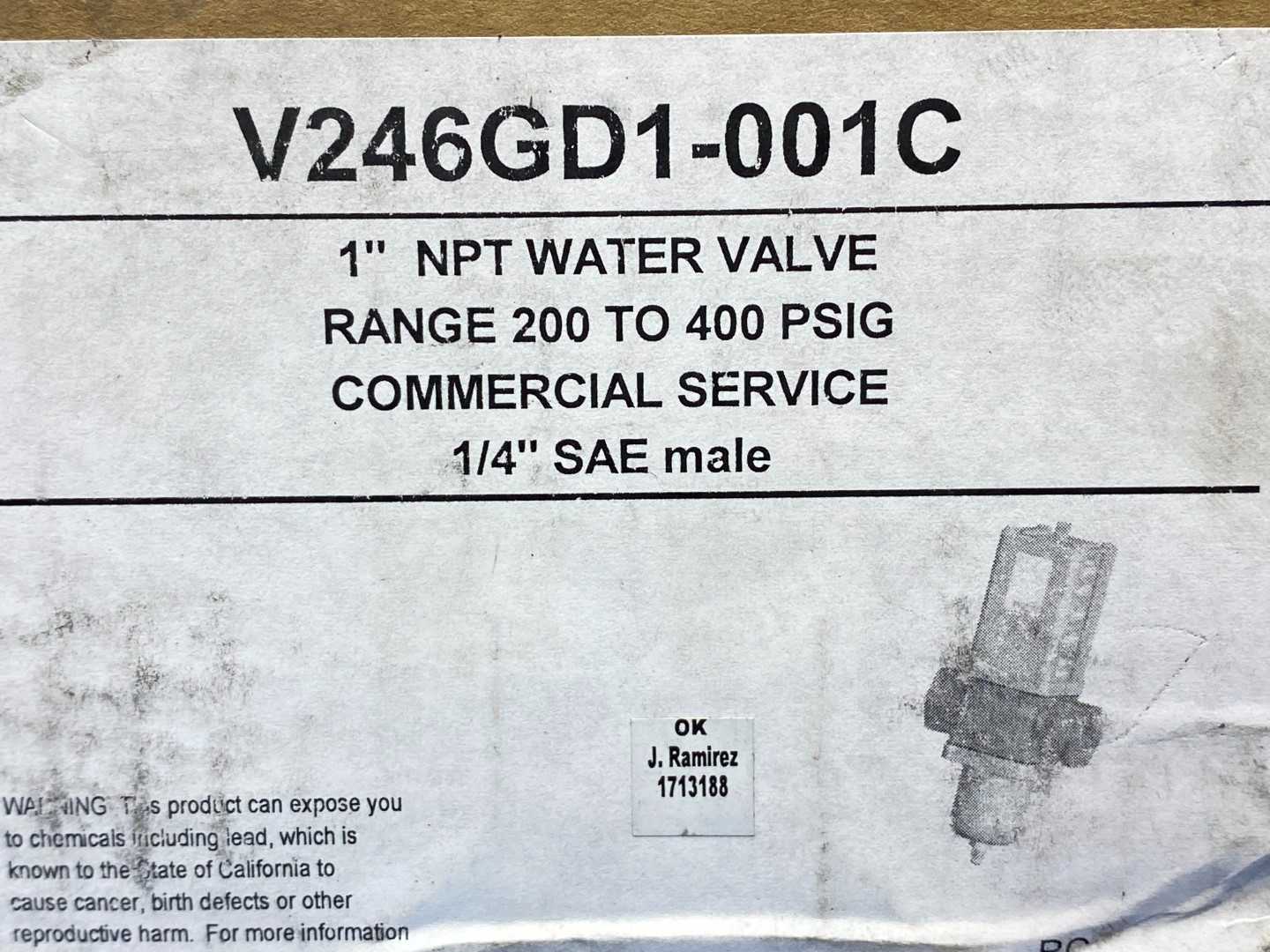 Johnson Controls PENN V246GD1-001C 1" NPT Water Valve, 200-400PSIG, 1/4 SAE Male