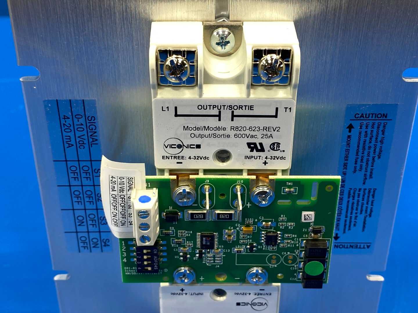 Schneider Electric R820-623-REV2 SCR Power Controller