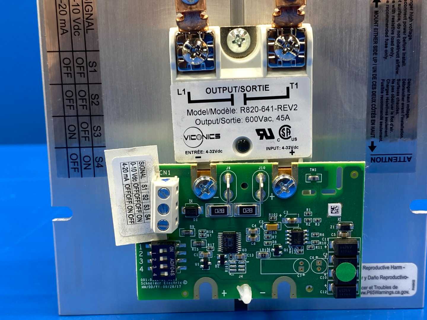 Schneider Electric R820-641-REV2 SCR Power Controller