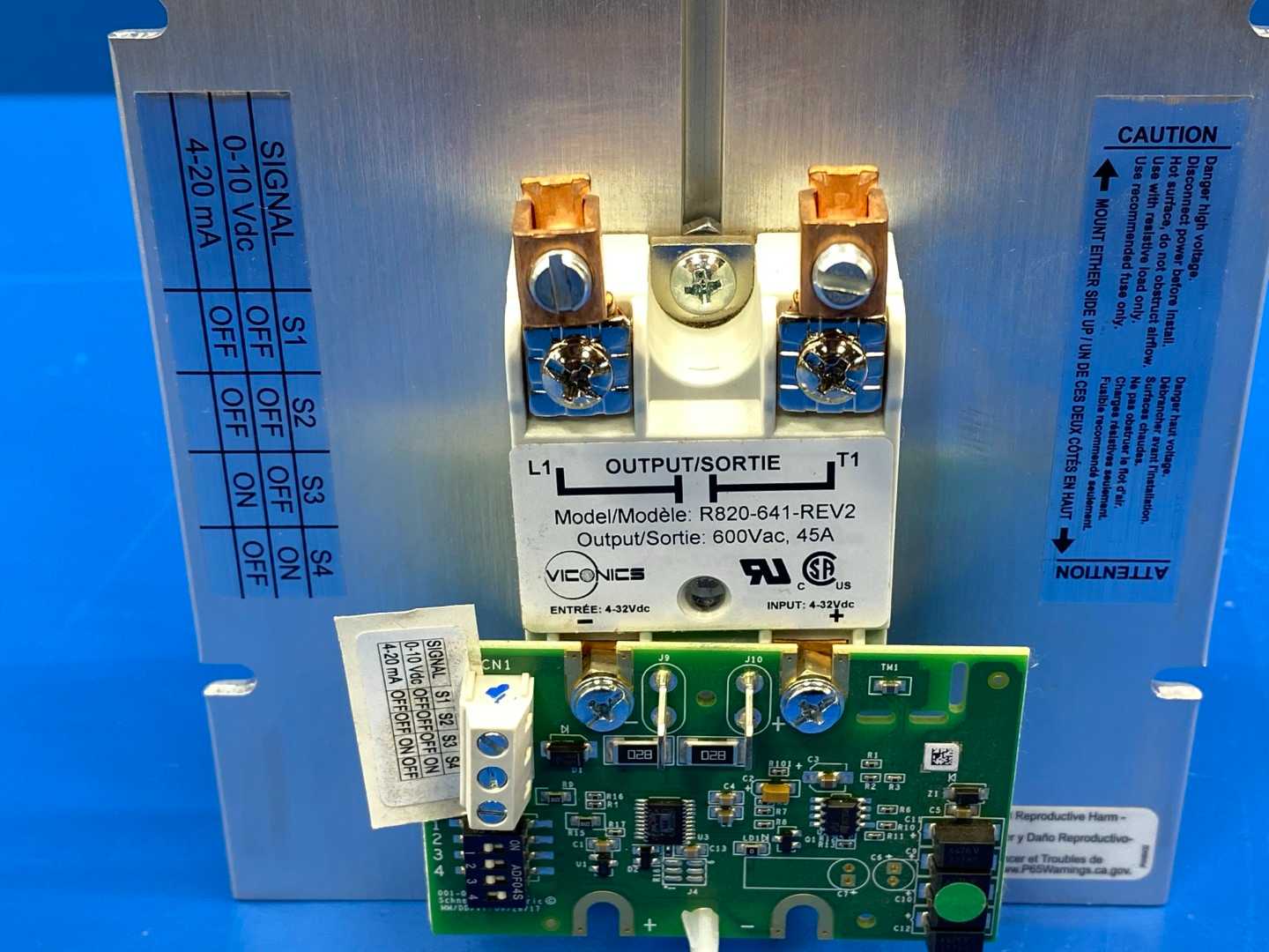 Schneider Electric R820-641-REV2 SCR Power Controller