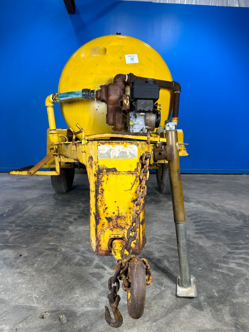 Elliott 500 Gallon Fuel Trailer - Portable Industrial Fuel Transport Solution