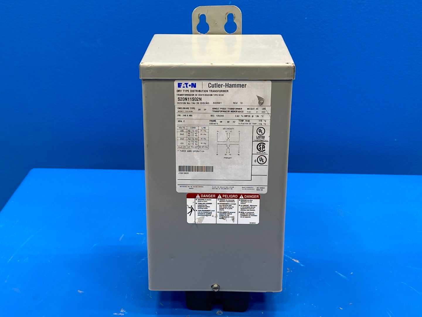 Eaton Cuttler-Hammer S20N11S02N Transformer , 120/240V, 1PH, Typer 3R, 2kVA