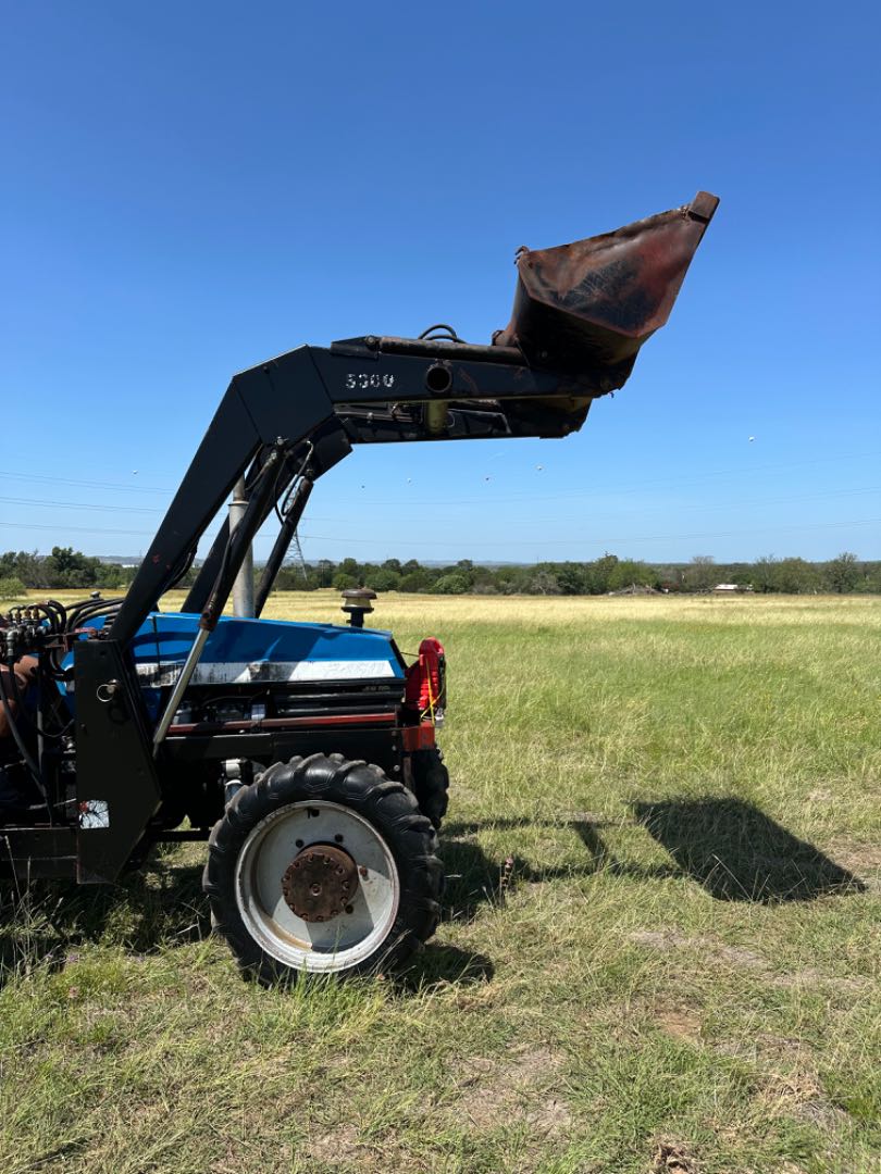 USED Long 2052 Tractor 4WD, 1032hrs