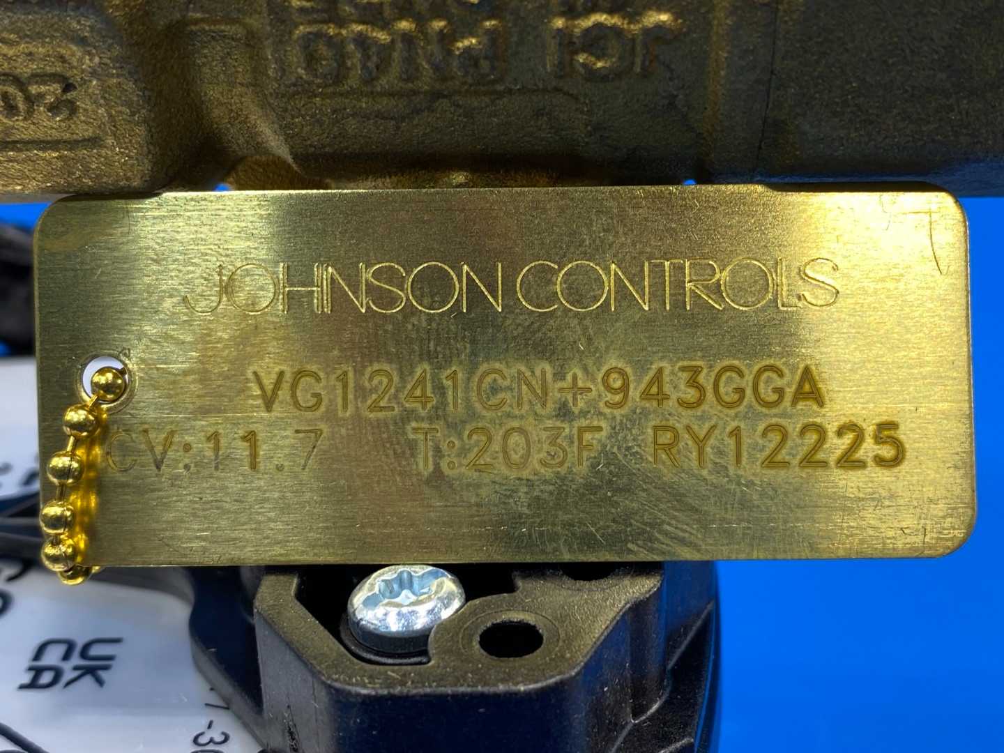 Johnson Controls VG1241CN+943GGA, 1" 2W Ball Valve 11.7CV