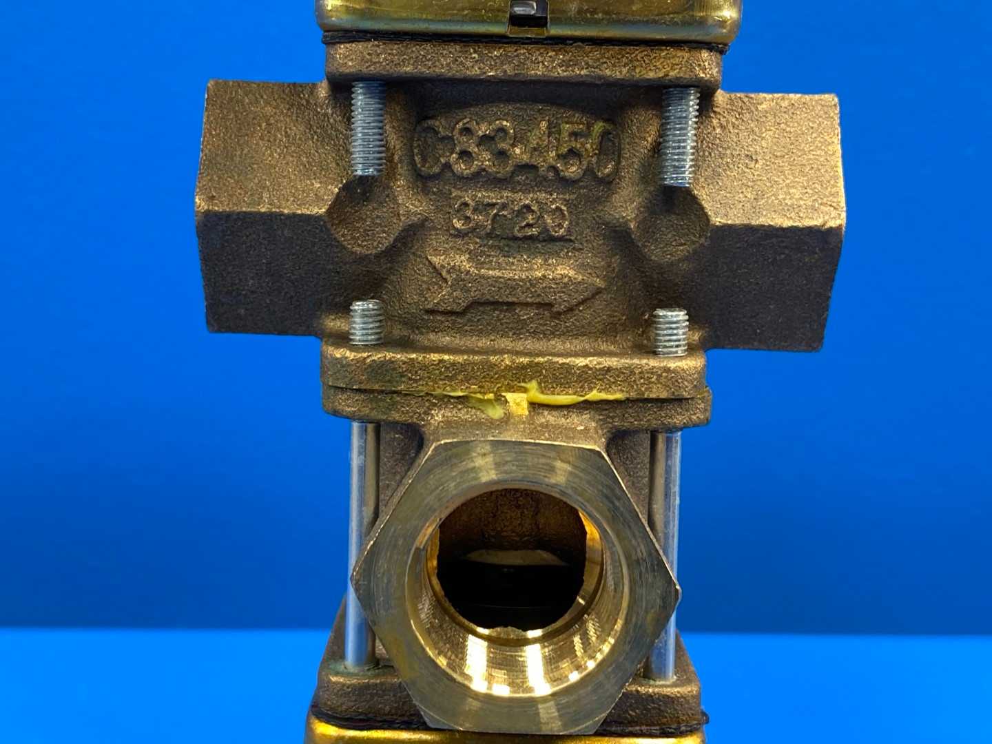 Penn V248GC1-001C, 3/4" NTP 3-Way Water Valve 200-400PSIG, 1/4"SAE Male