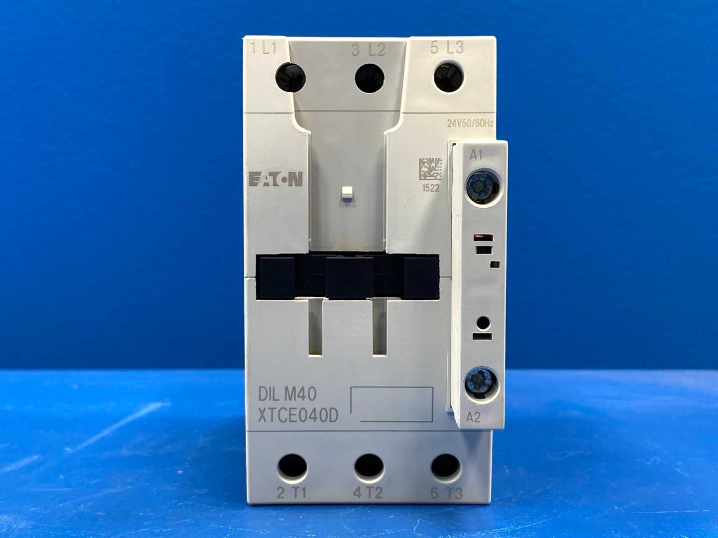 Eaton Contactor XTCE040D00T, Type DILM40, 24V.25/60Hz