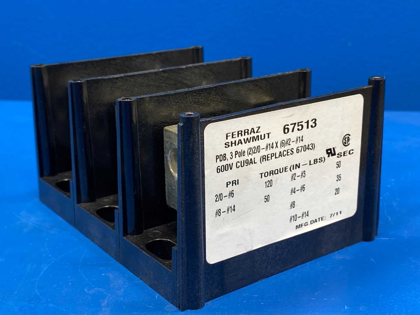 Ferraz Shawmut 67513, 600V, 3-Phase, 350A Power Distribution Block 