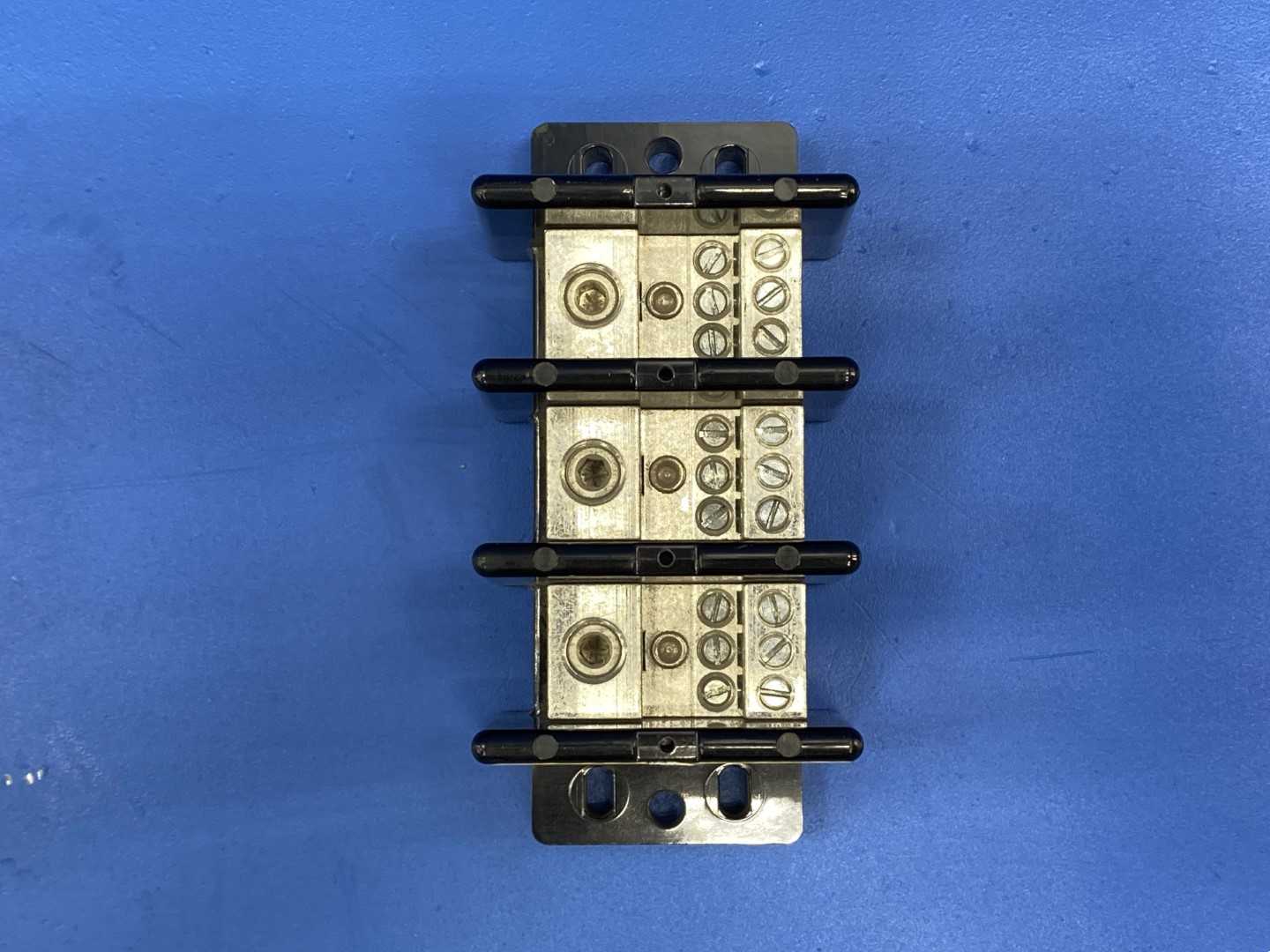 BUSSMANN Power Distribution Block 16021-3, 175A, 600V, 3-Pole