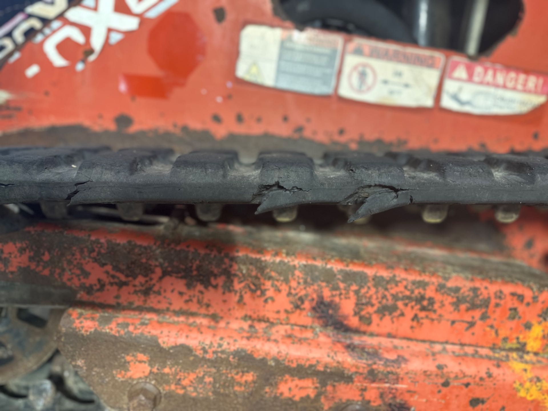 2018 MORBARK 320 Walk Behind Mini Skid Steer 749 HOURS