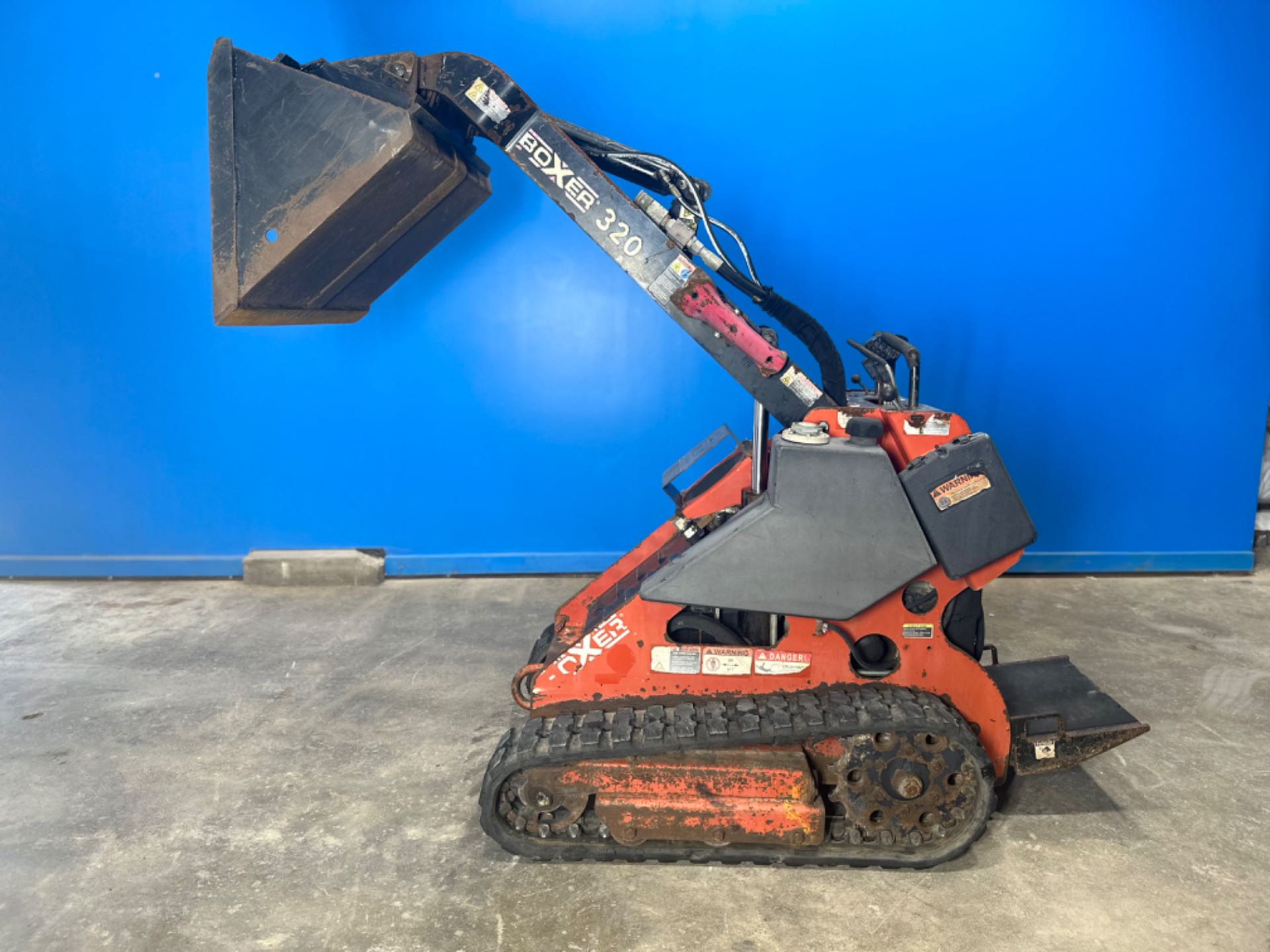 2018 MORBARK 320 Walk Behind Mini Skid Steer 749 HOURS