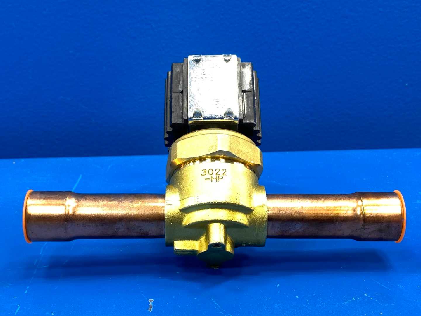 Sporlan Refrigerant Solenoid Valve E19S270-HP w/ MKC-2 coil, 7/8" ODF