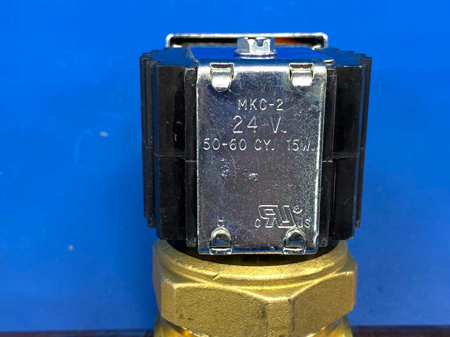 Sporlan Refrigerant Solenoid Valve E19S270-HP w/ MKC-2 coil, 7/8" ODF