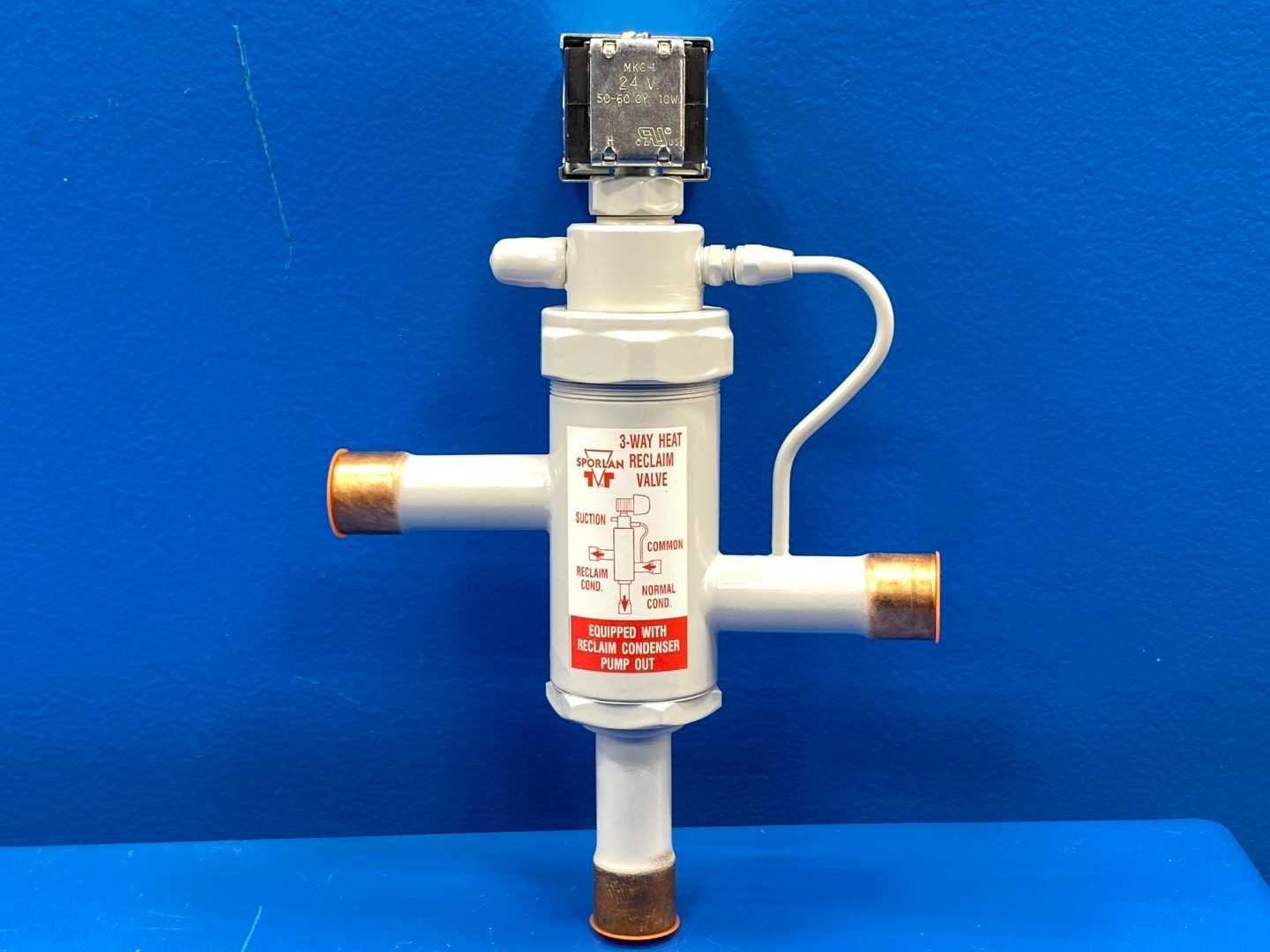 Sporlan 3-Way Heat Reclaim Valve 8D7B, 7/8"ODF, 24/50-60JAQ