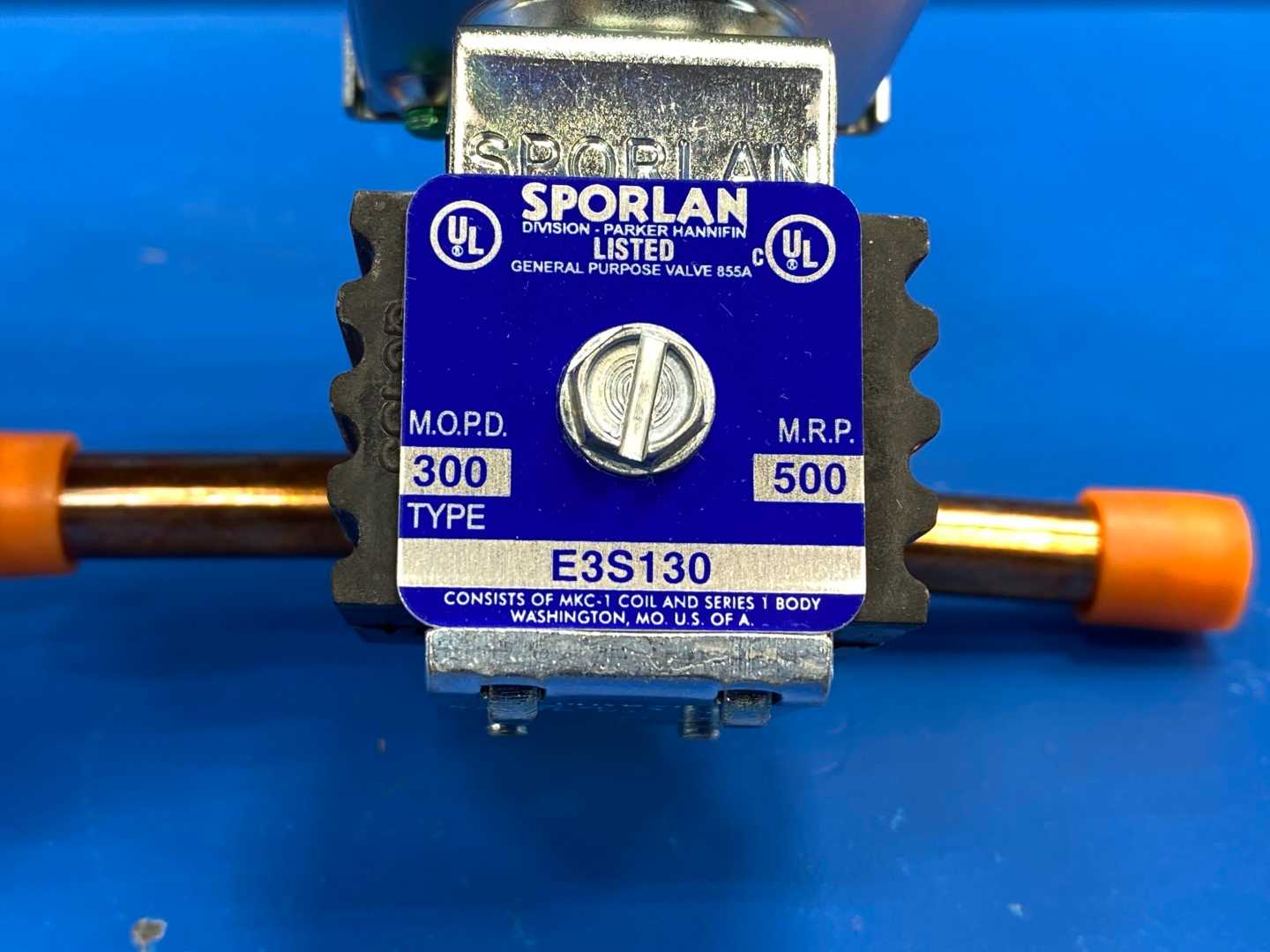 Sporlan Solenoid Valve E3S130, 3/8" ODF Solder Connection, 24/50-60 JAQ