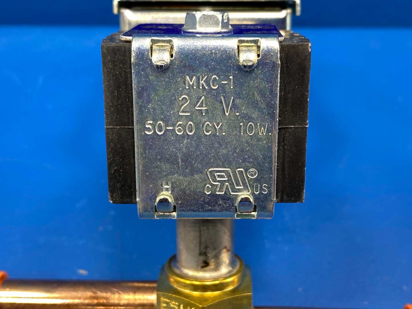 Sporlan Solenoid Valve E5S130-HP, 3/8" ODF Solder Connection, 24/50-60 JAQ