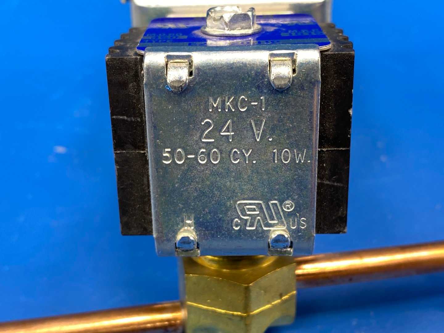 Sporlan Solenoid Valve E2S120-HP (1/4" Solder connections)