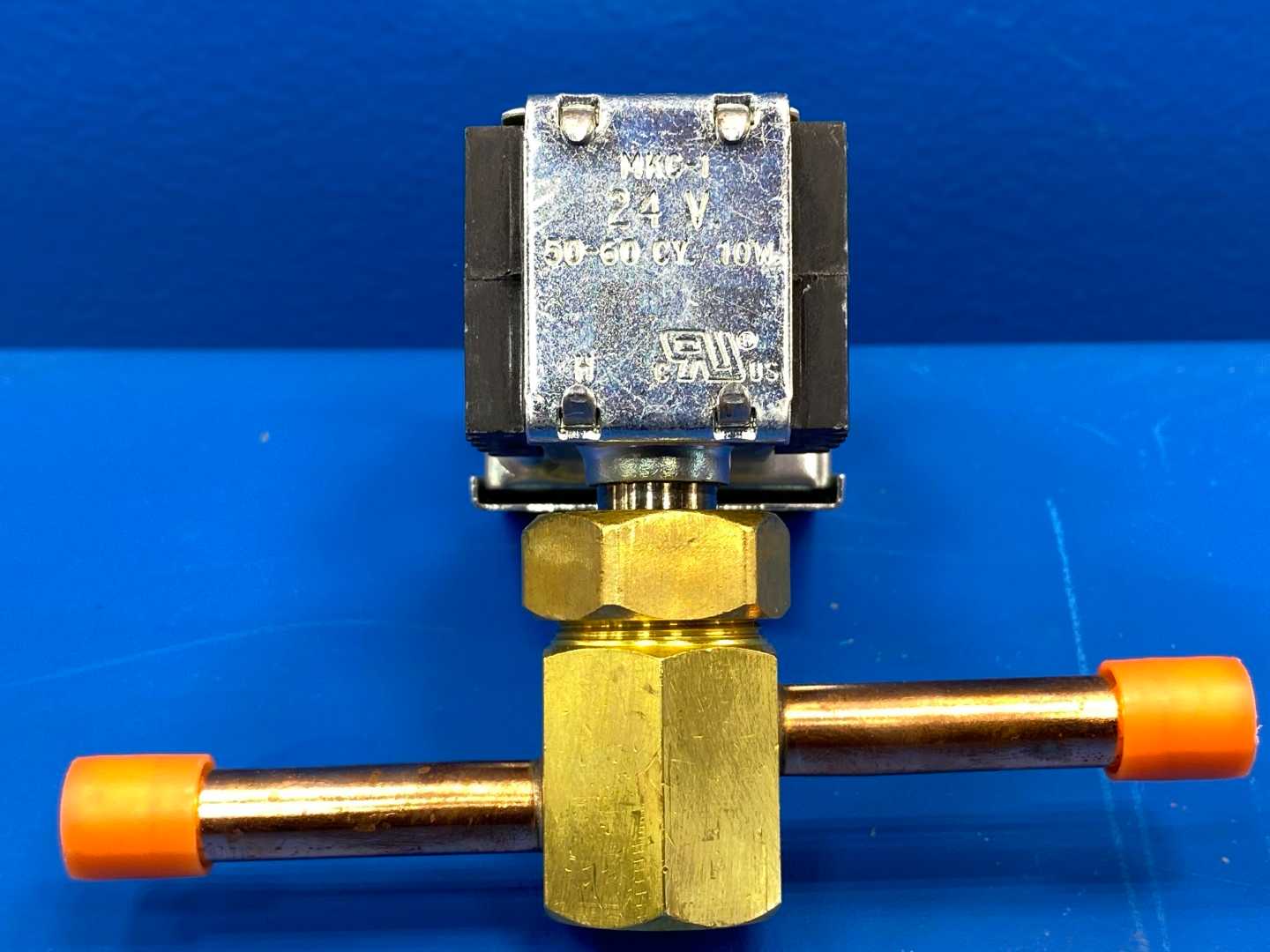 Sporlan Solenoid Valve E6S130-HP 3/8” ODF Solder 24V 60Hz JAQ 1015 PSI MRP HVAC Refrigeration