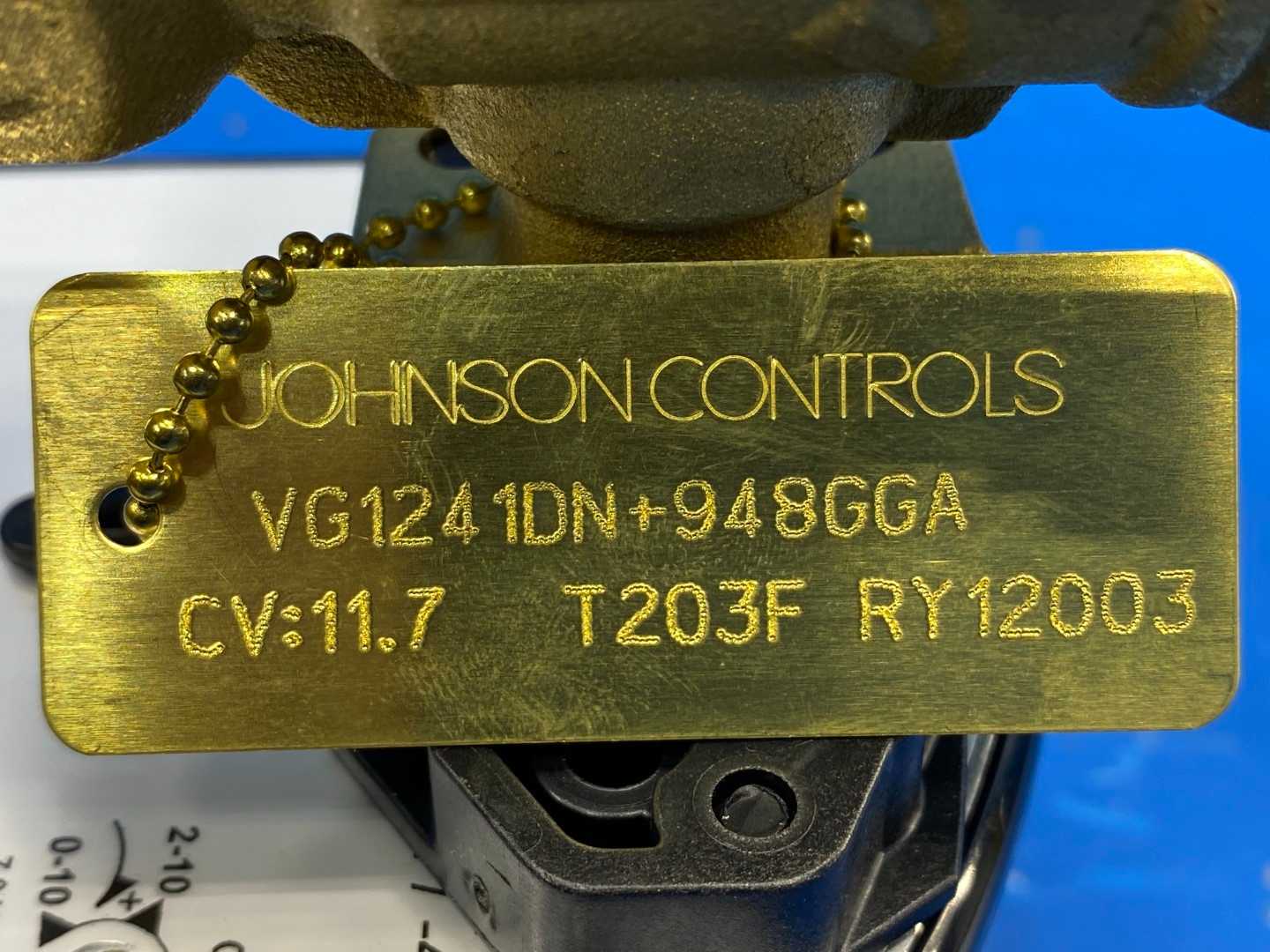 Johnson Controls VG1241DN+948GGA, 1-1/4" 2W Ball Valve, 11.7CV