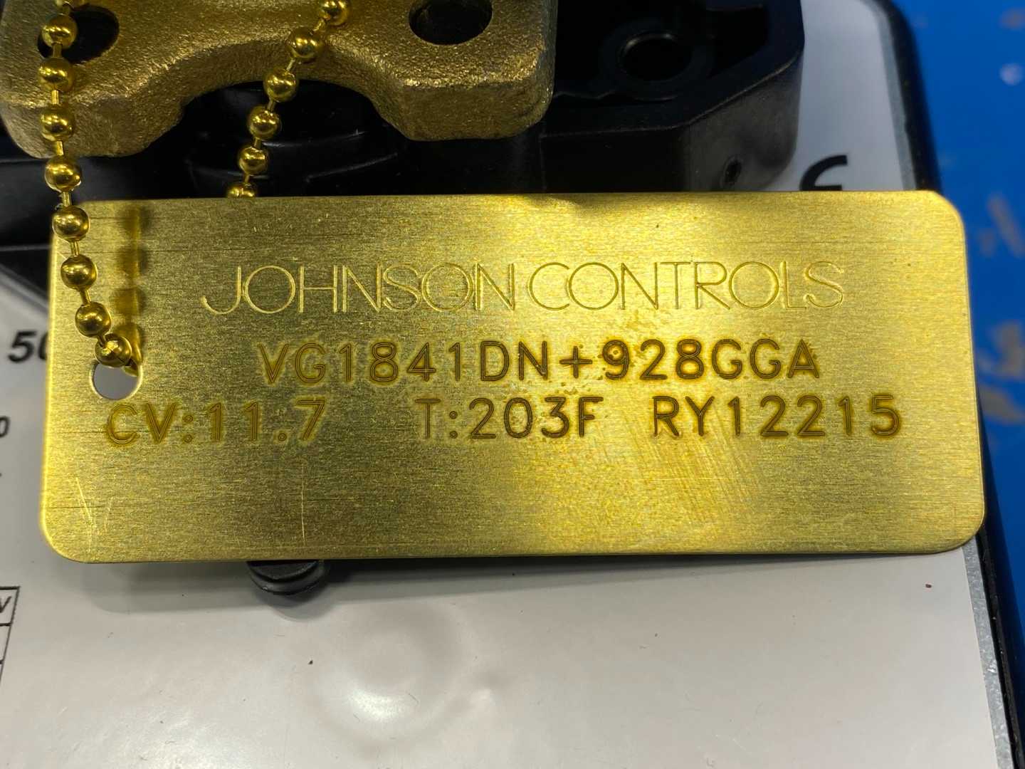 Johnson Controls VG1841DN+928GGA, 1-1/4", 3W Ball Valve, 11.7CV