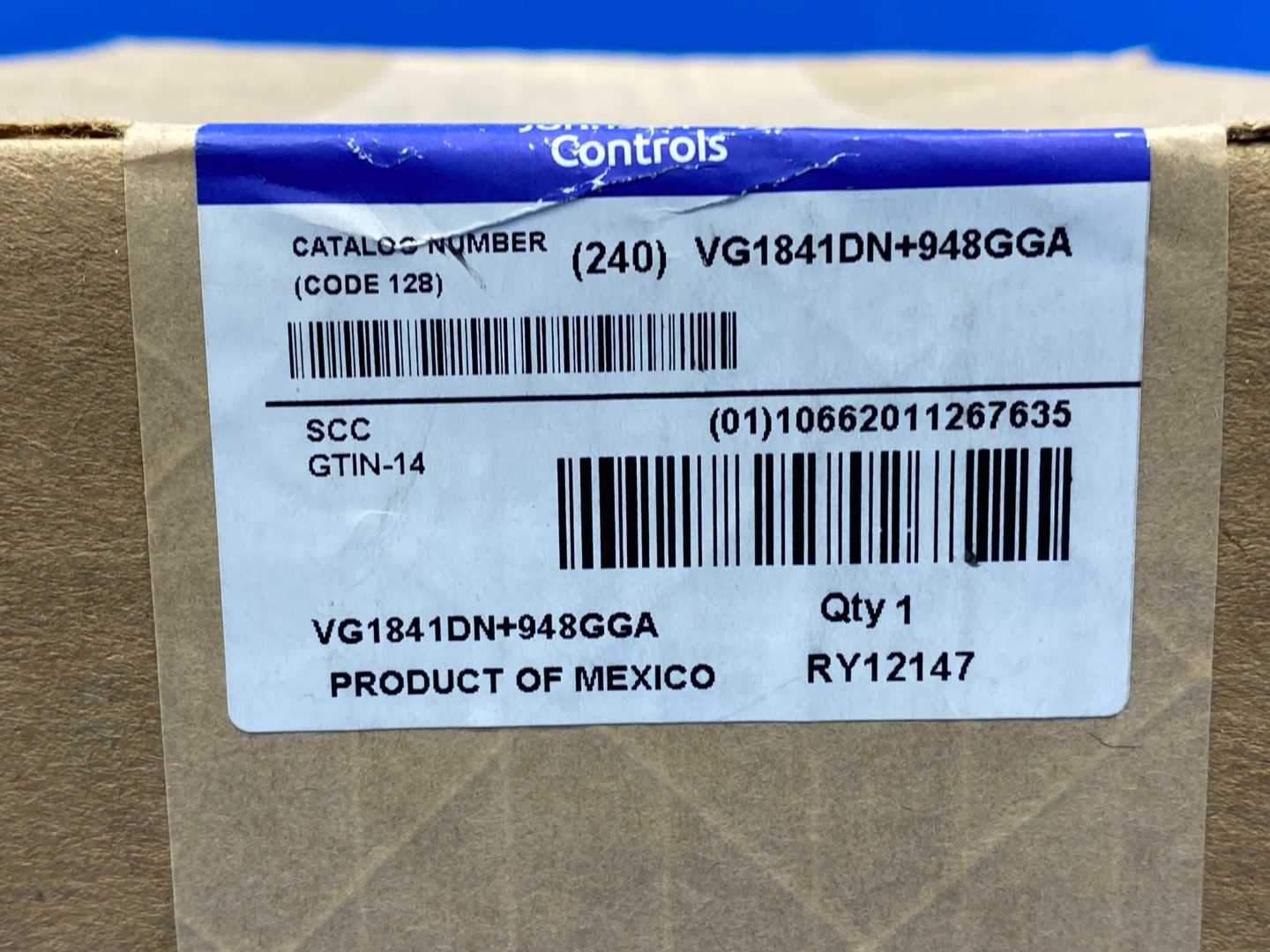 Johnson Controls VG1841DN+948GGA, 1-1/4", 3W Ball Valve, 11.7CV