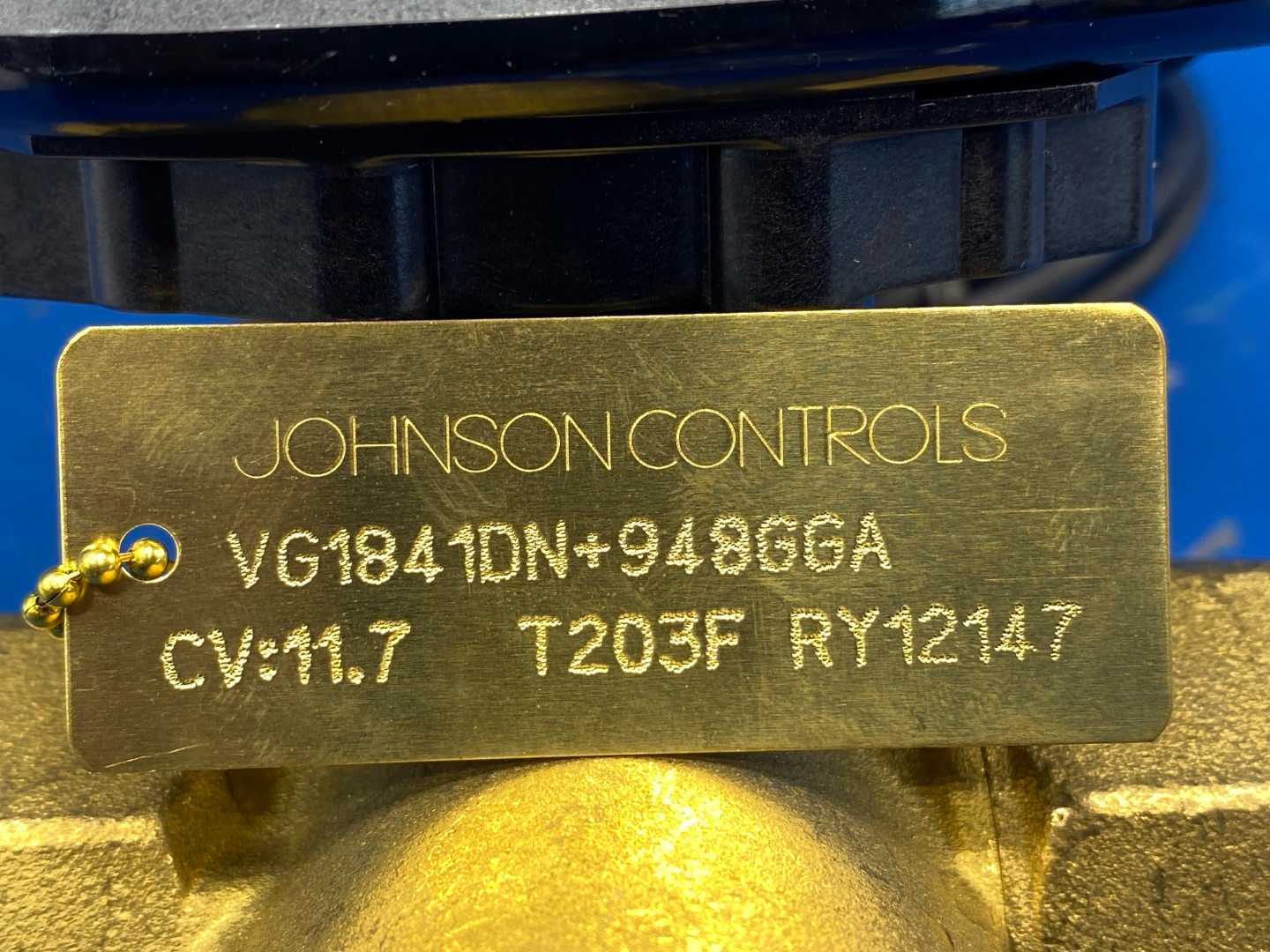 Johnson Controls VG1841DN+948GGA, 1-1/4", 3W Ball Valve, 11.7CV