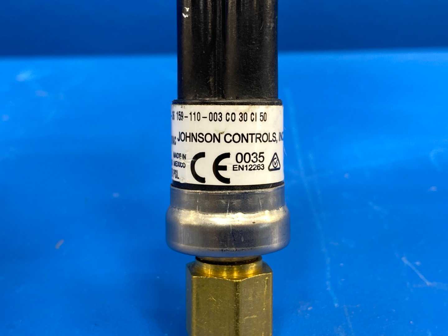 Johnson Controls P100AP-36 Pressure Switch 240VAC 