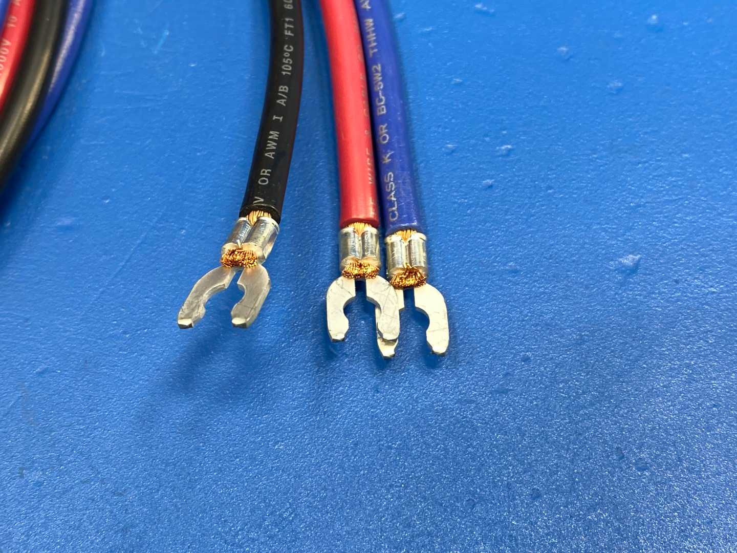 Danfoss HV Molded Plug Wire Harness (120Z5057) Connector, Adaptor