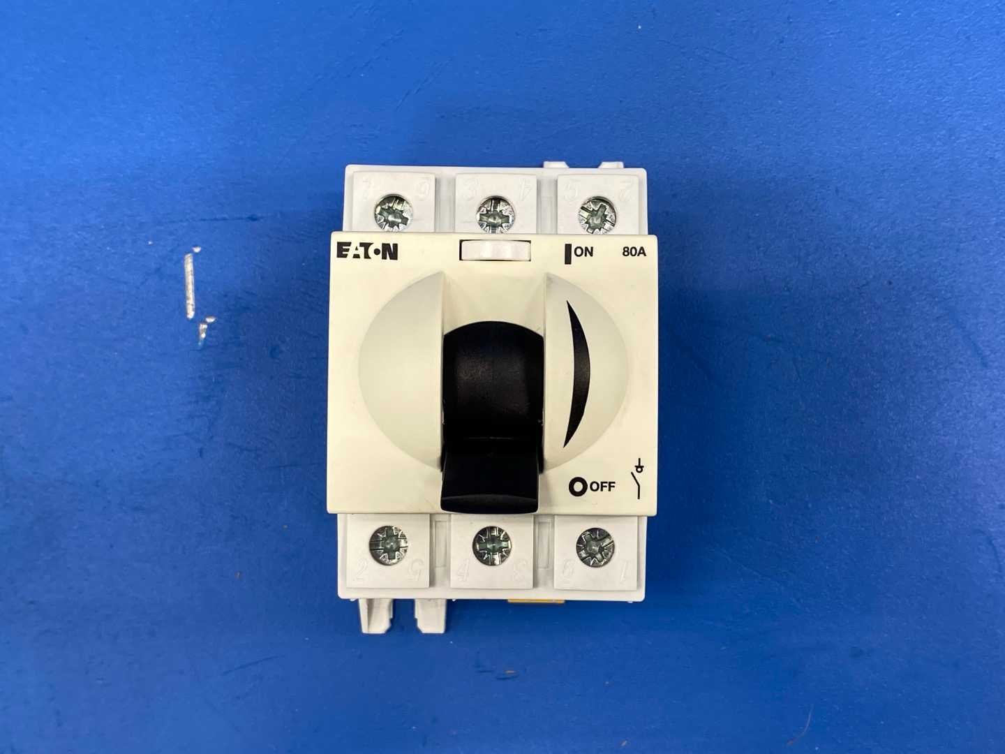 Eaton T5B3080U General purpose switch 80A, 3 Pole, 600AVC, B Frame