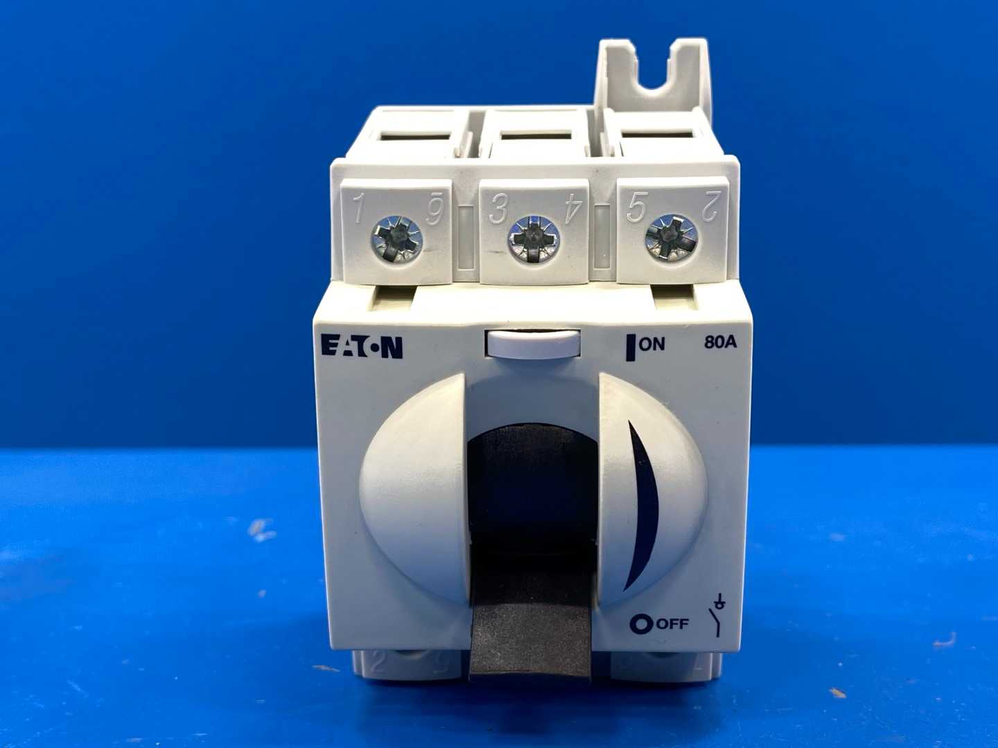 Eaton T5B3080U General purpose switch 80A, 3 Pole, 600AVC, B Frame