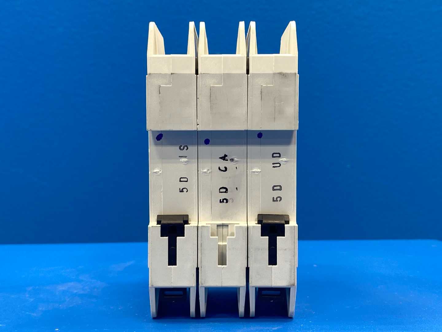 Eaton FAZ-D5/3-NA  5A  3P Miniature Circuit Breaker 