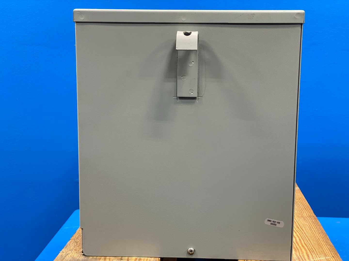 General Electric Transformer 9T21J9705, 9kVA, 60Hz, 3PH, 120/208/600V