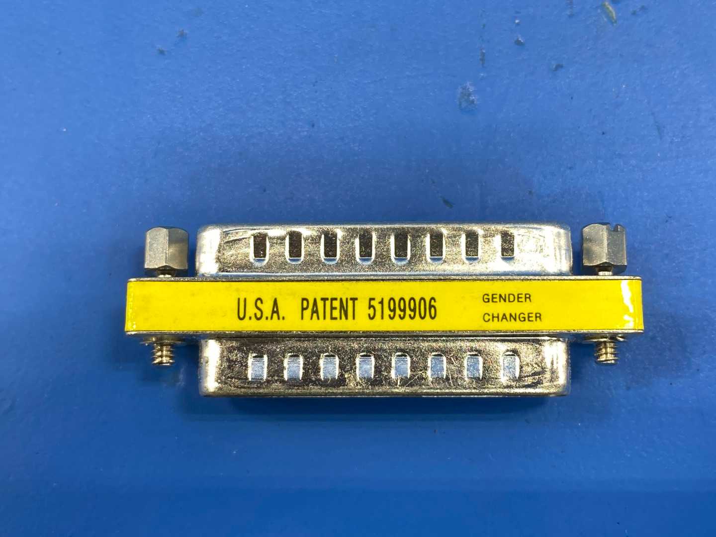 U.S.A Patent 5199906 Mini Gender Changer, VGA Adapter Connector