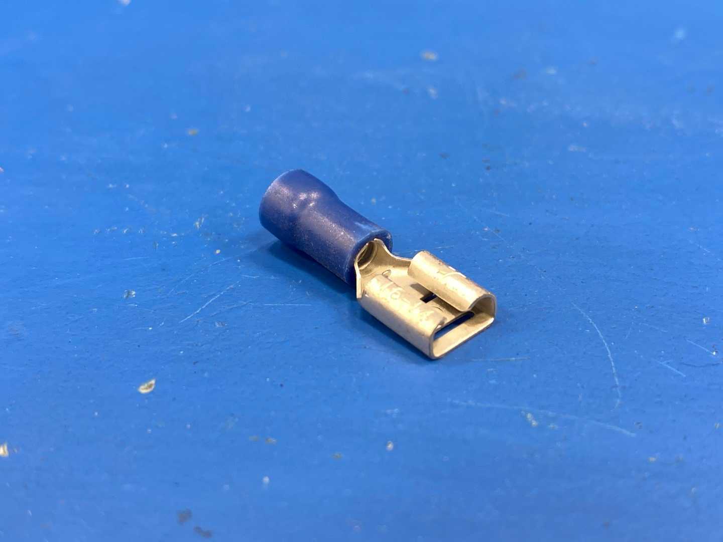 Marathon Special Products 16-14AWG Closed End Connector Blue