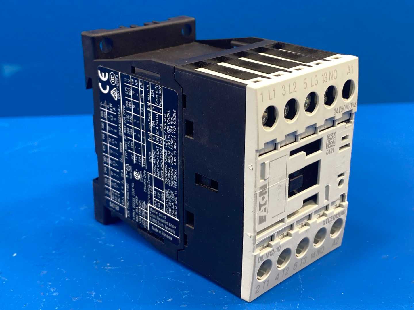 Eaton XTCE012B10T, Type DILM12-10 Contactor, 24, 50/60Hz