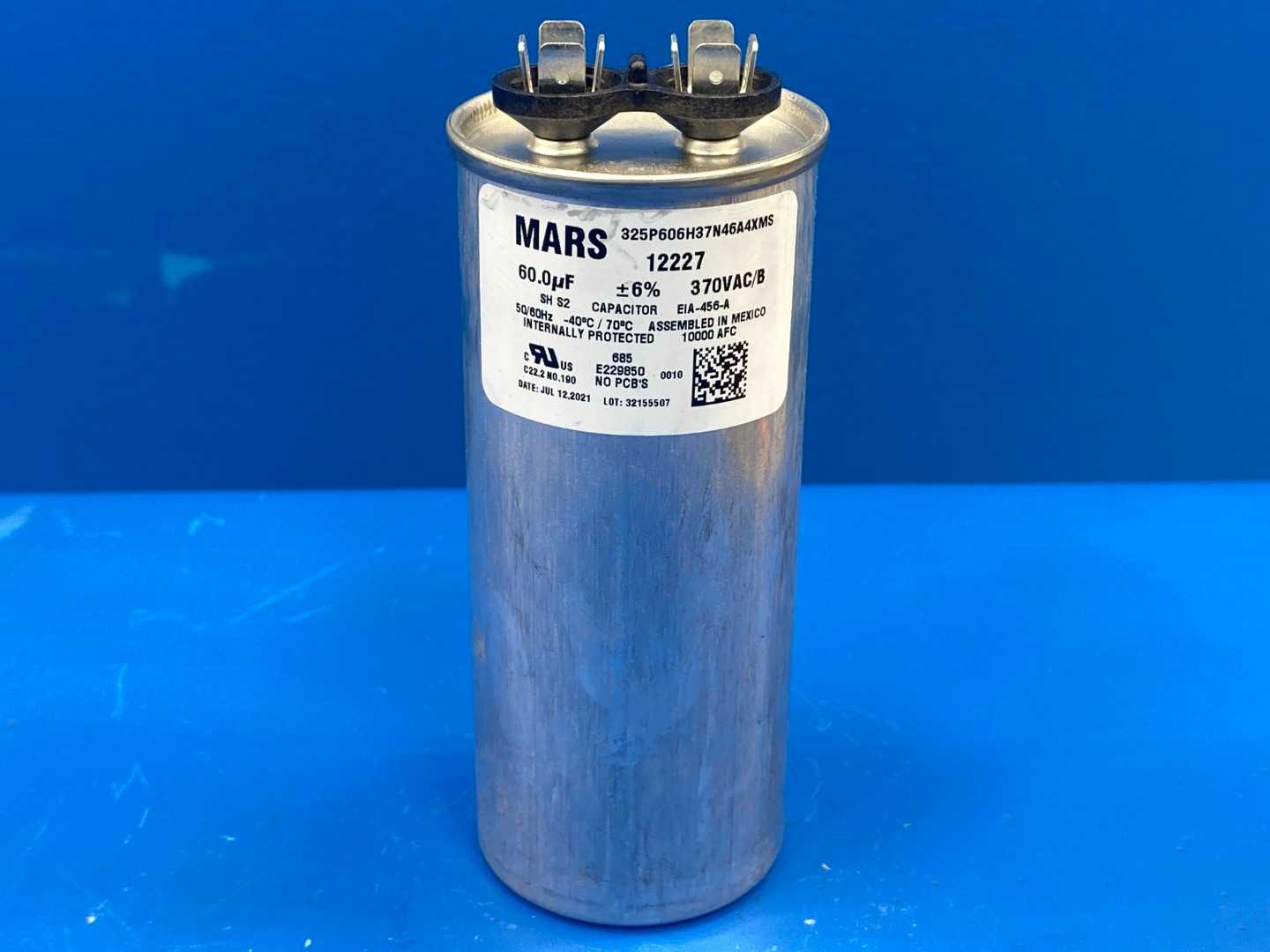 Mars, Motor Run Capacitor 12227, 60MFD, Round, 370VAC