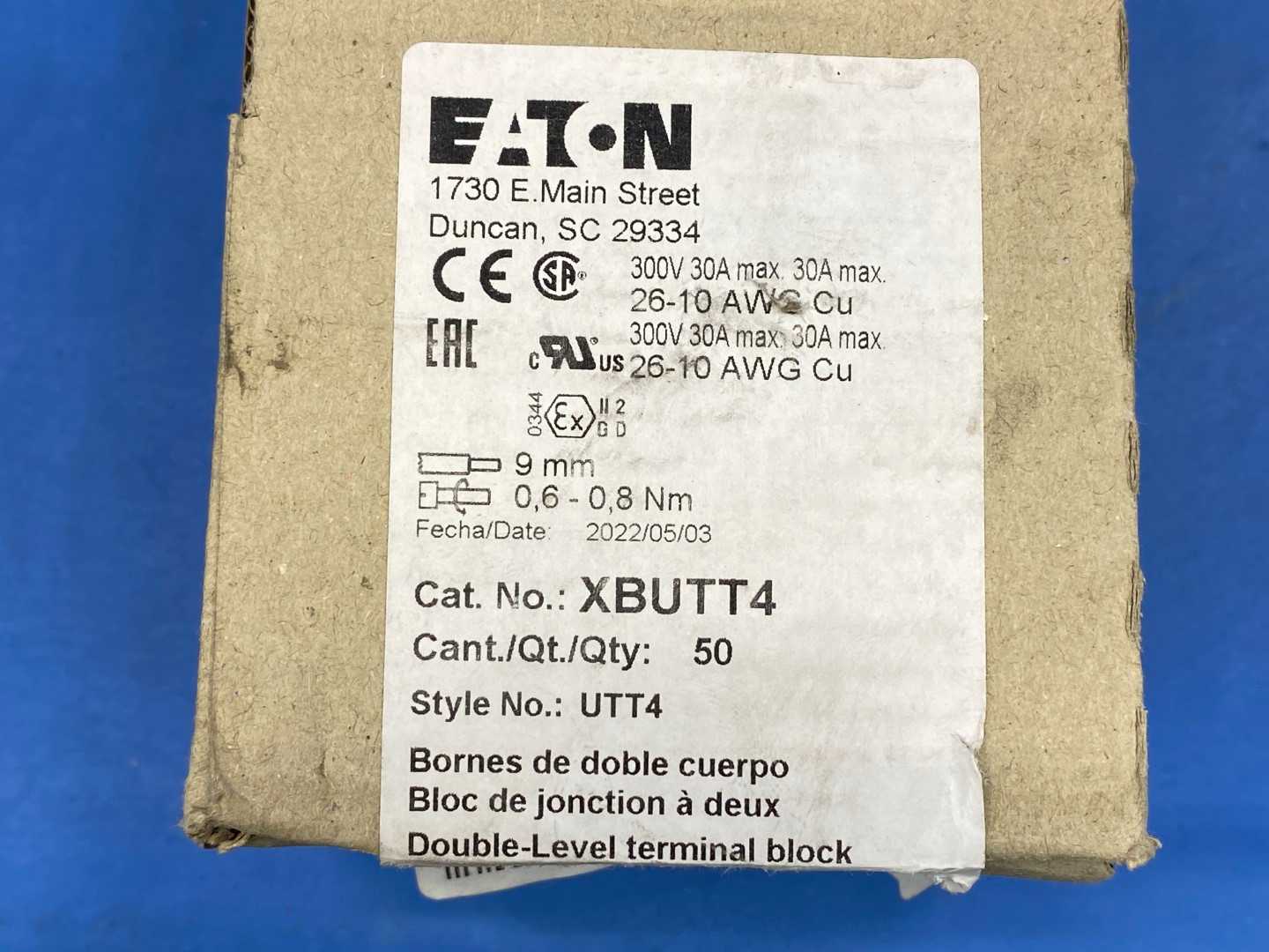 Eaton Double Leve Terminal 300V-30A (Style UTT4) (CAT,XBUTT4)