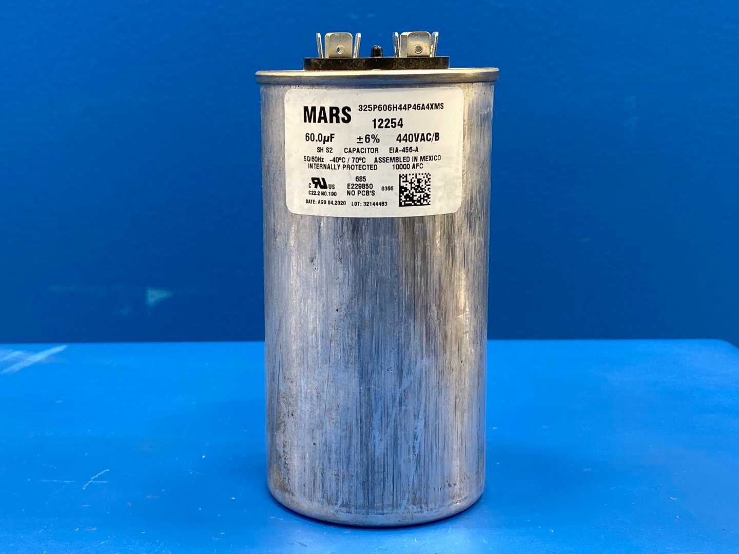 Mars, Motor Run Capacitor  12245 (440,370VAC)