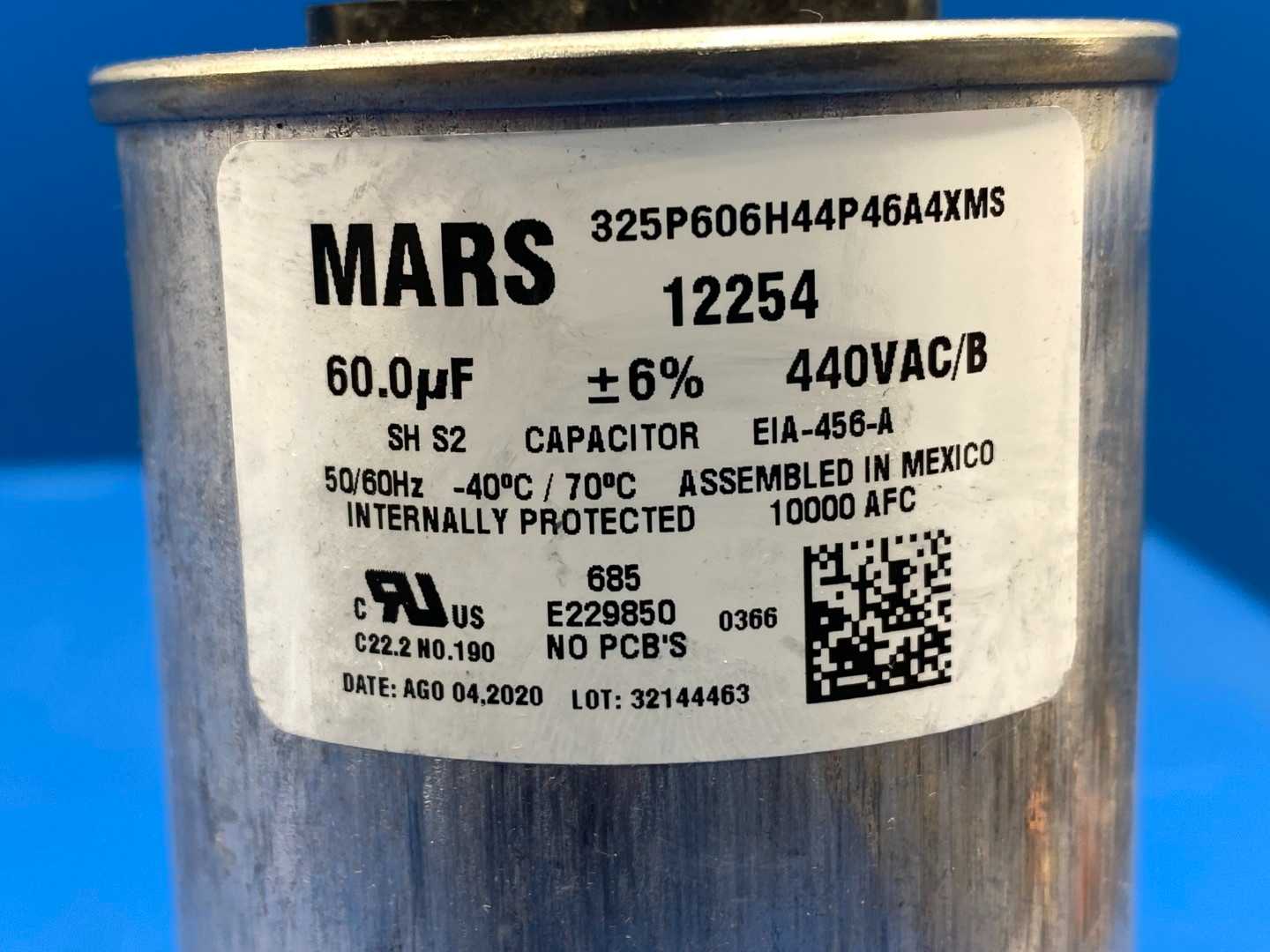 Mars, Motor Run Capacitor  12245 (440,370VAC)