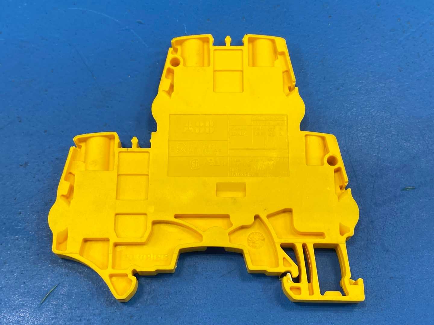 Entrelec  ABB Contact Terminal Blocks (Color Yellow)