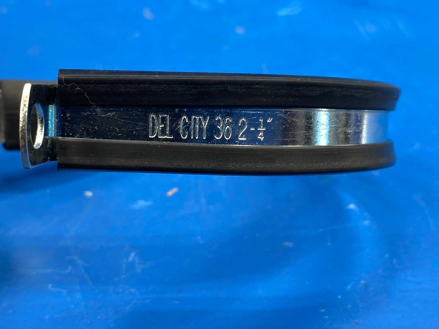 Rubber Insulated Cable Clamps (2 1/4") Stainless Steel