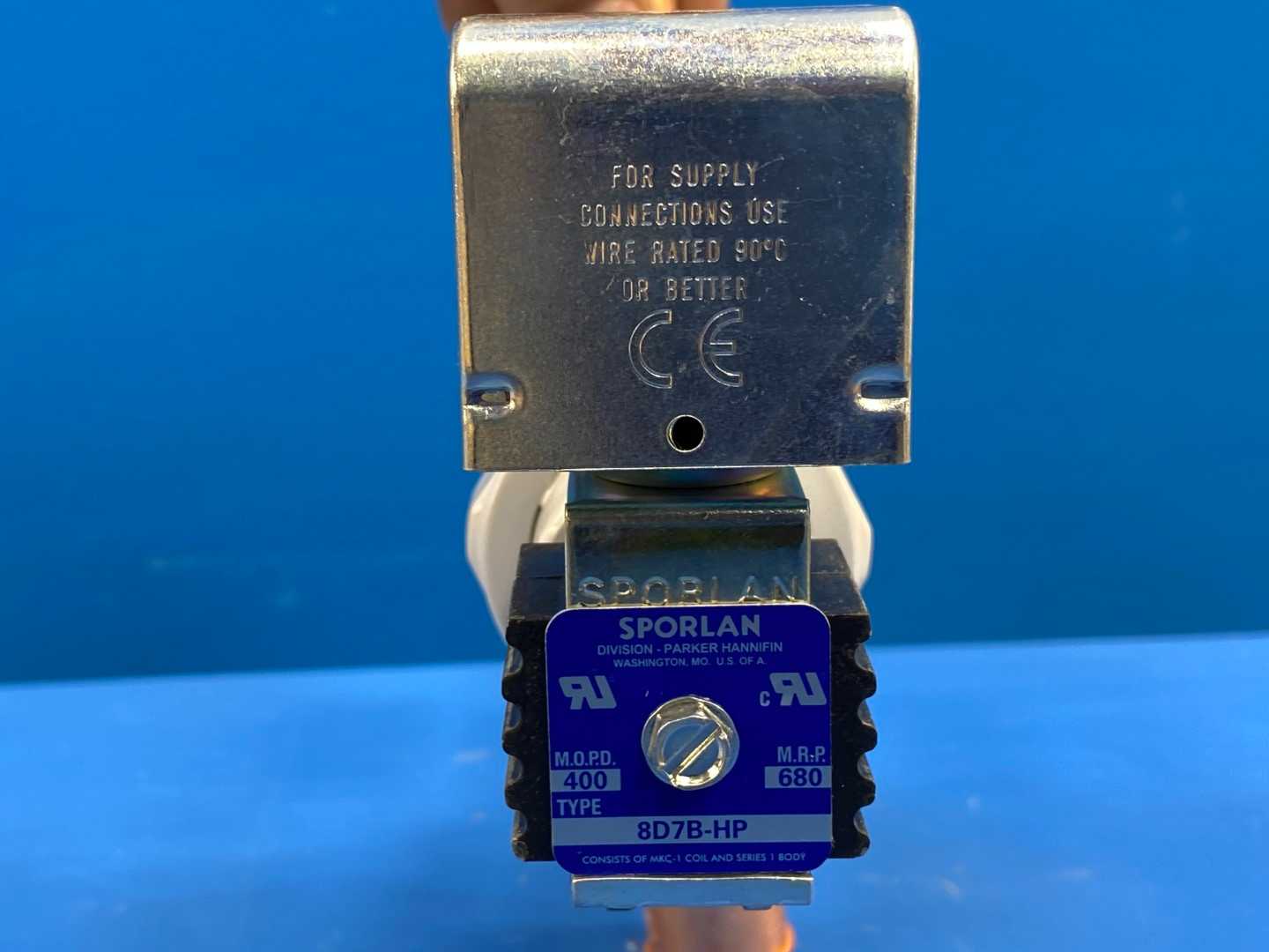 Sporlan 3-Way Heat Reclaim Valve 8D7B-HP, 7/8" ODF, 24/50-60JAQ