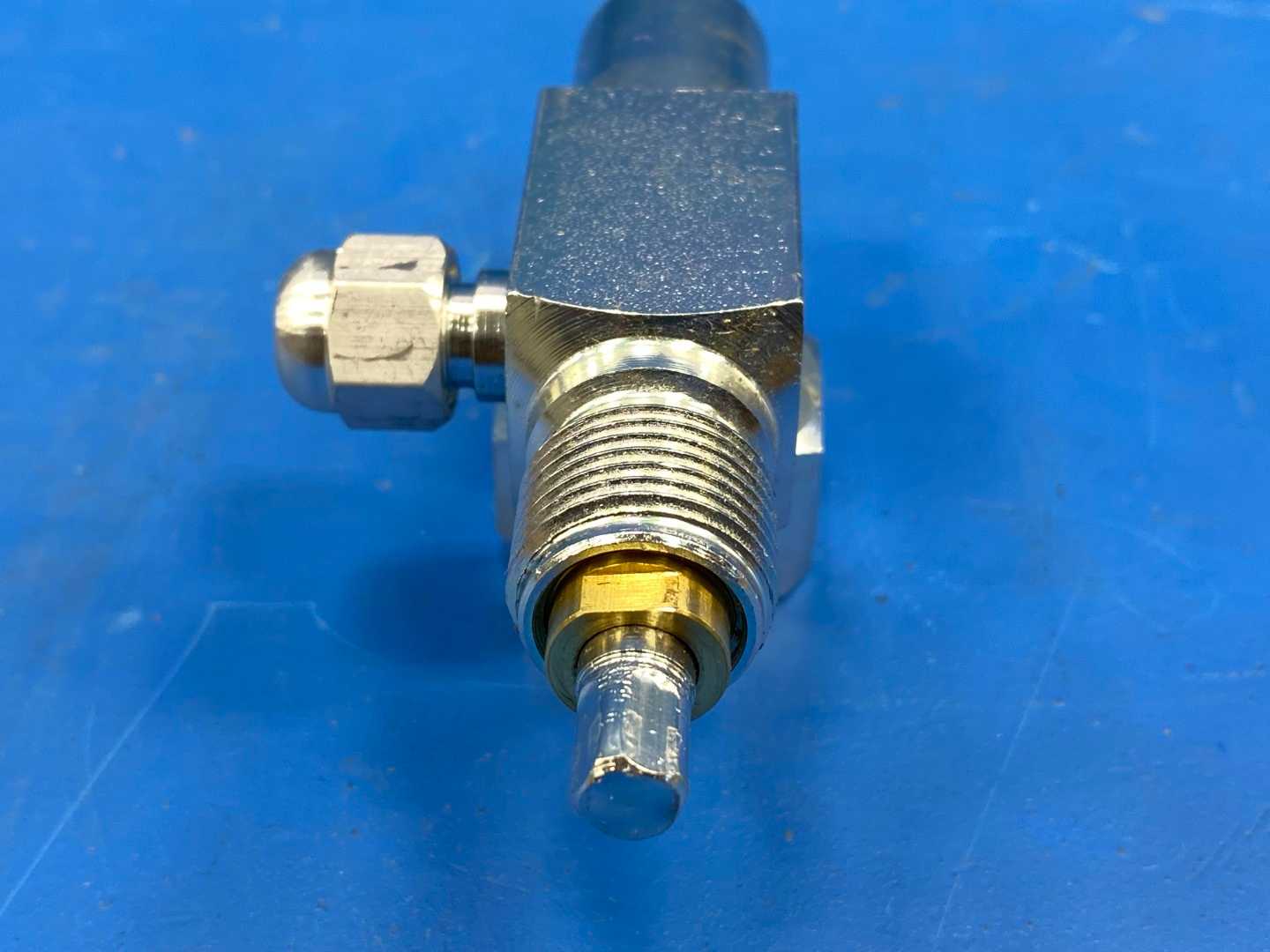 Rotolock Valve, 121030015, RC 1", CS 3/4"