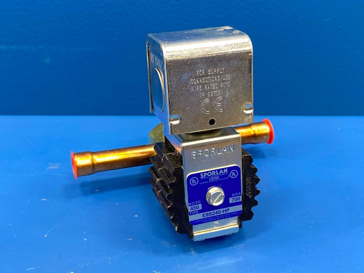 Sporlan Solenoid Valve E9S240-HP, 1/2" ODF Solder Connections, 24/50-60JAQ