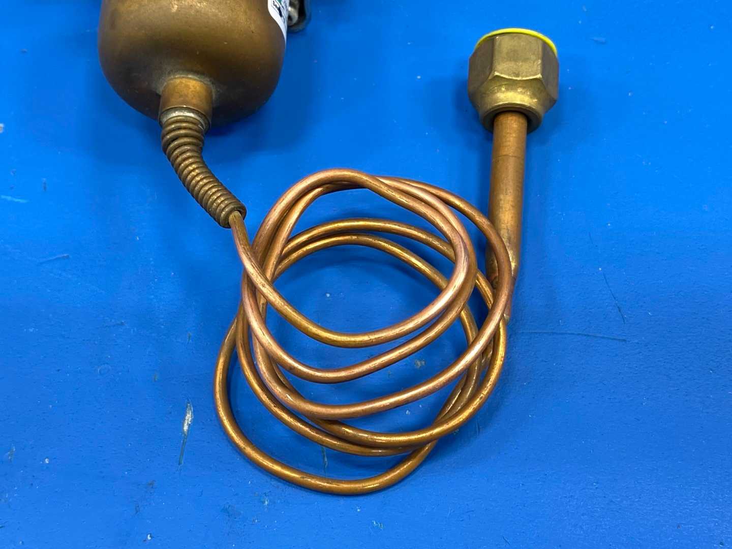 Johnson Controls V46AA-41, Size 3/8", Max water Pressure 150 PSIG