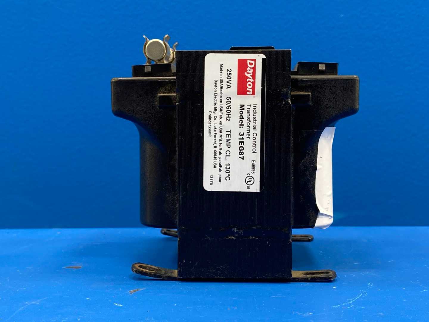 Dayton 31EG87 Industrial Control Transformer  250VA, 50/60HZ