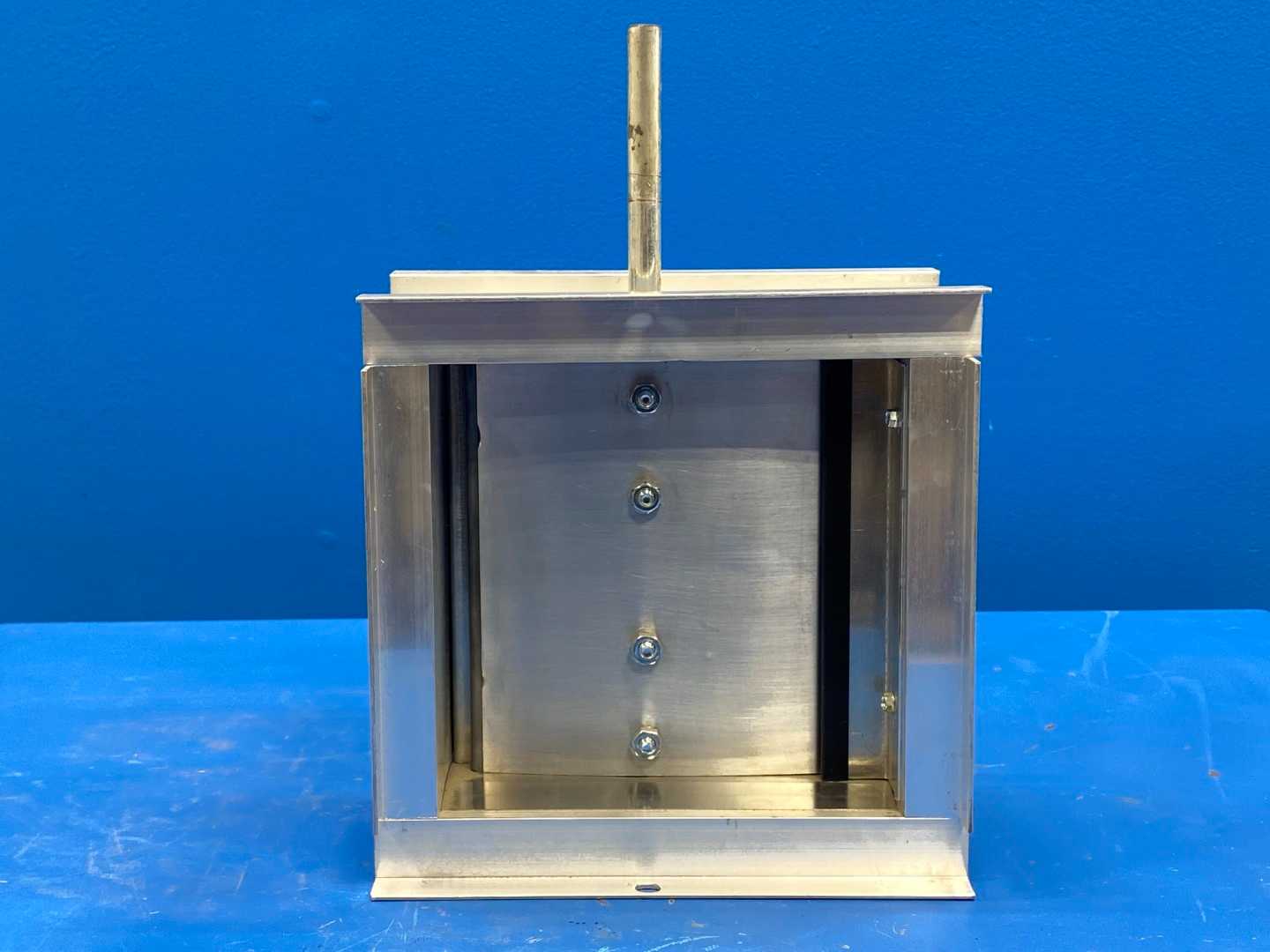 Nailor Industries 2010 Airfoil Blade Control Damper