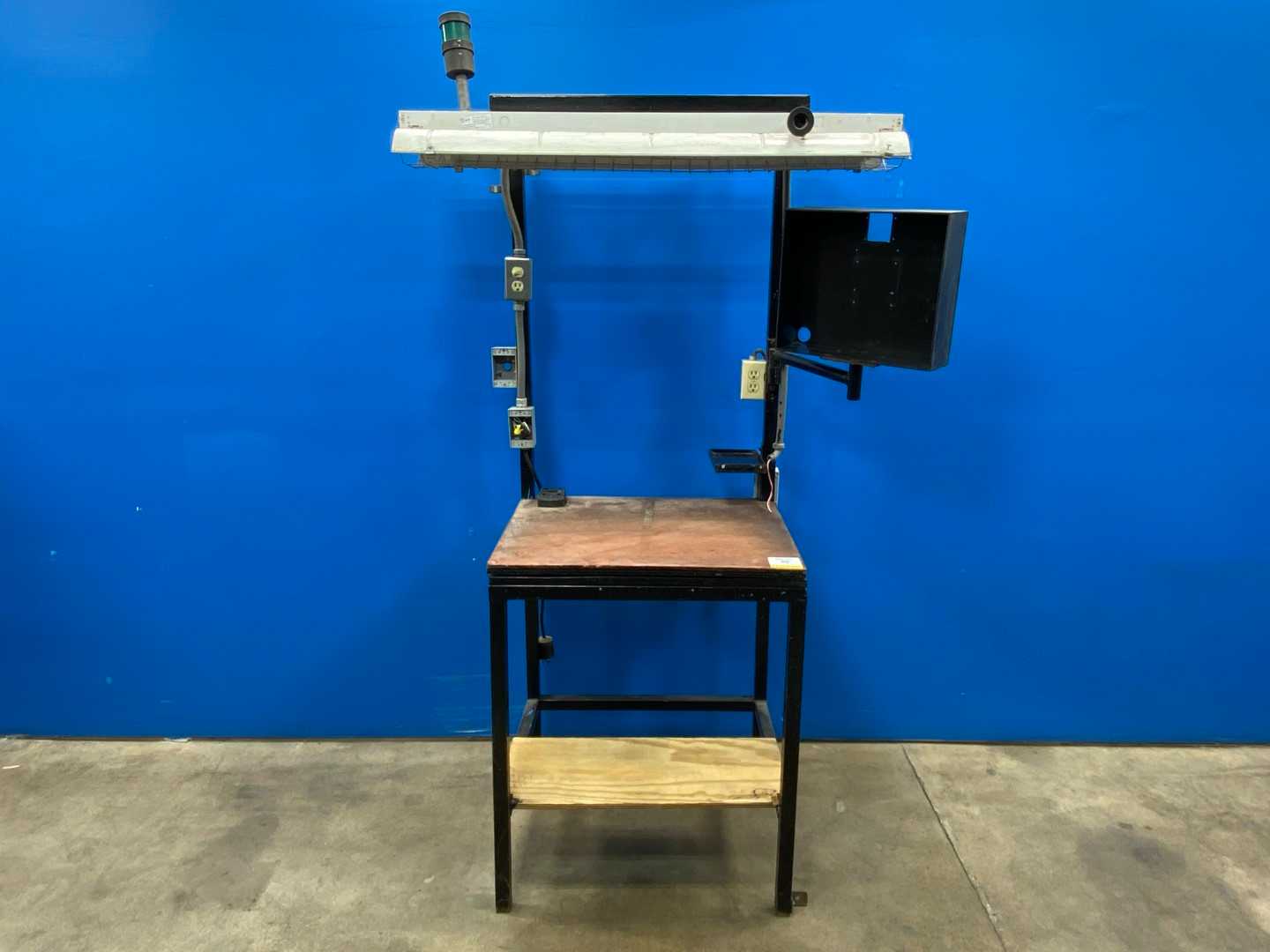 Black Work Table Station