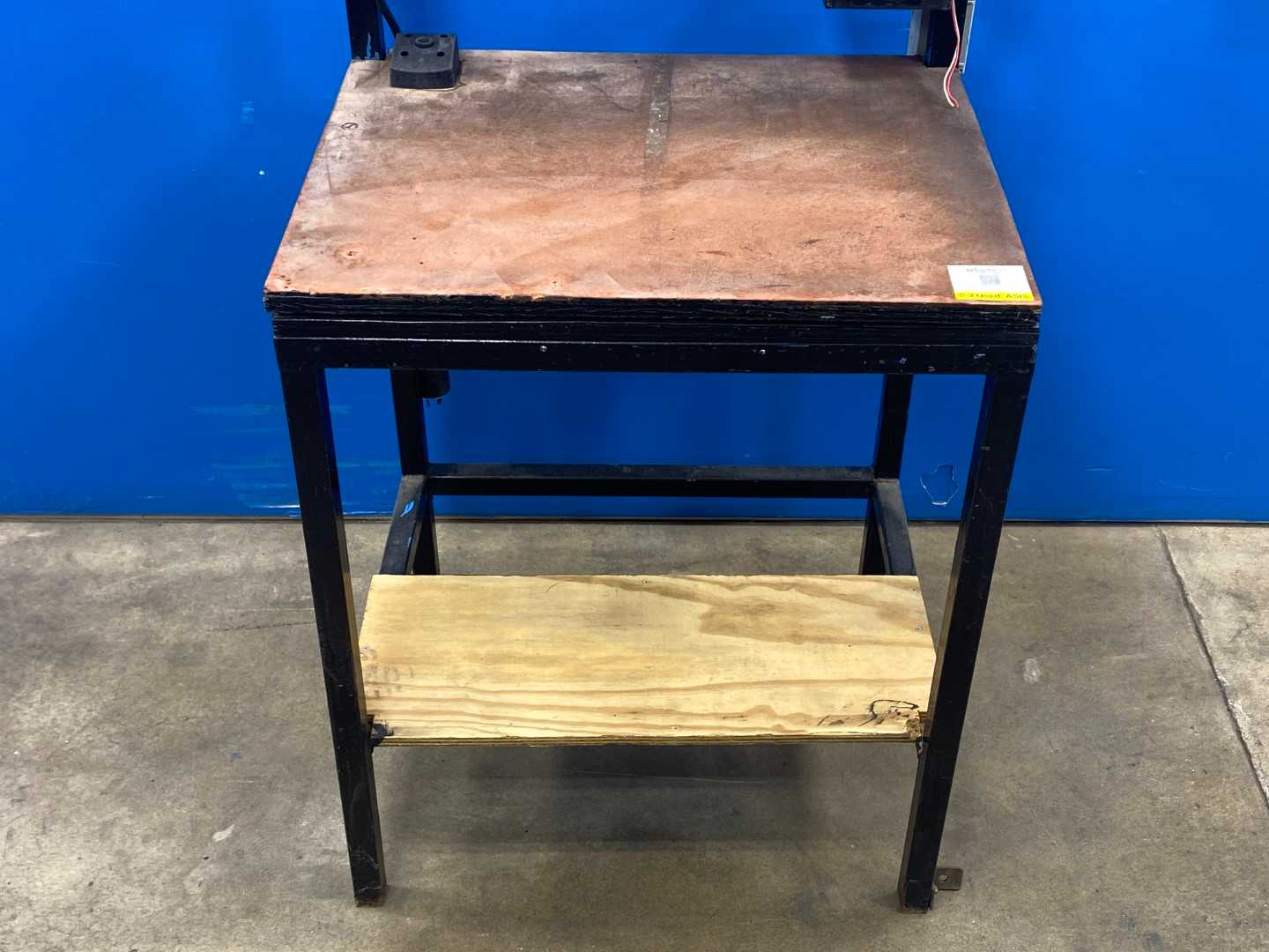 Black Work Table Station