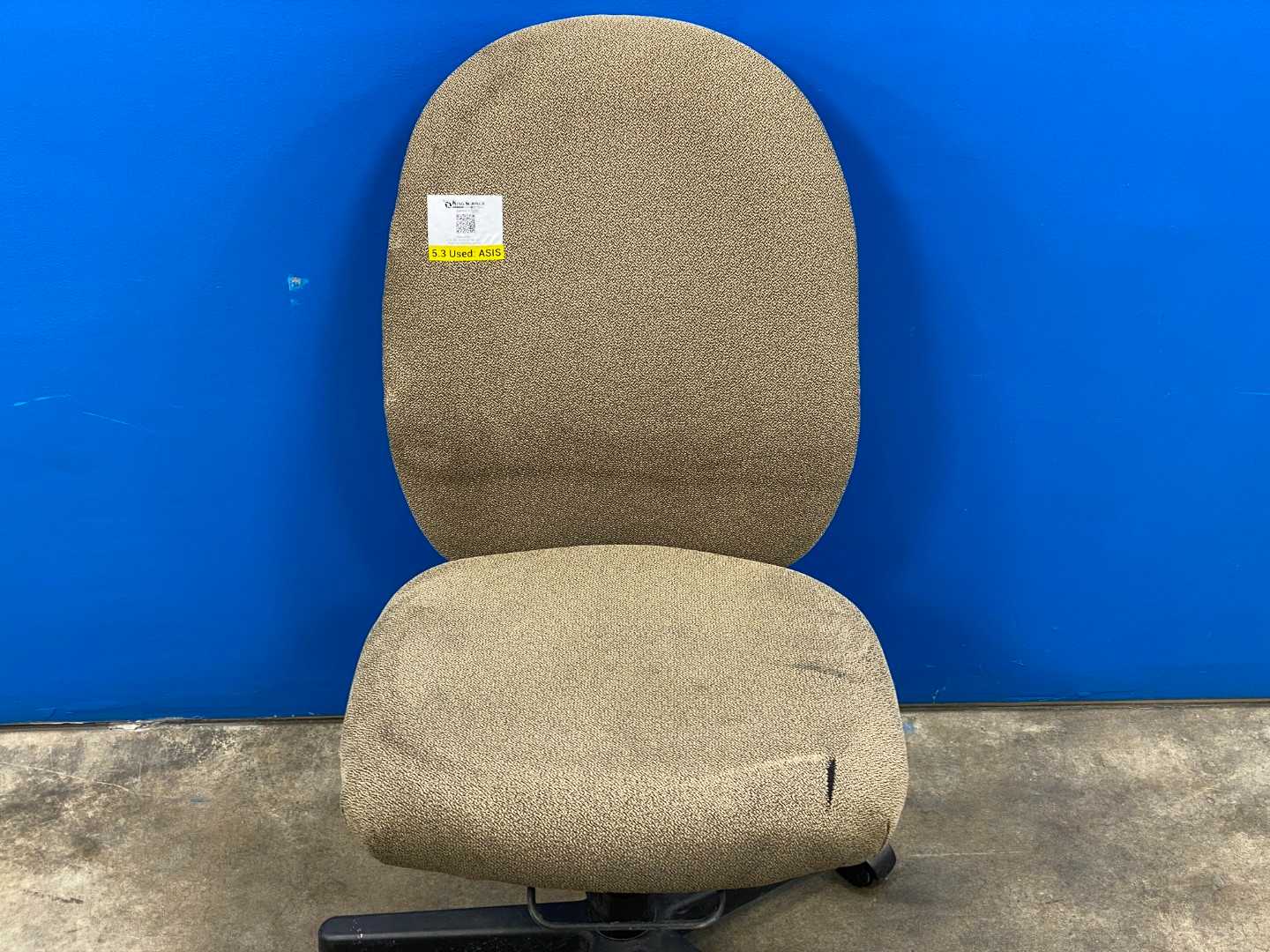 Brown Office Chair (No Arms Rest)