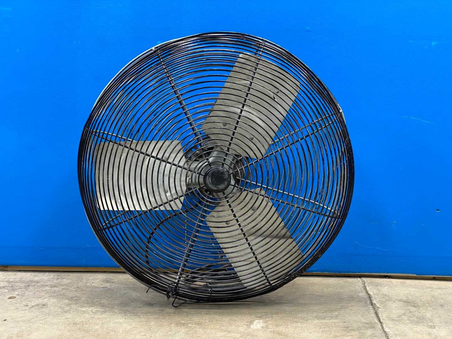 Industrial Fan (No Guards nor Stand)